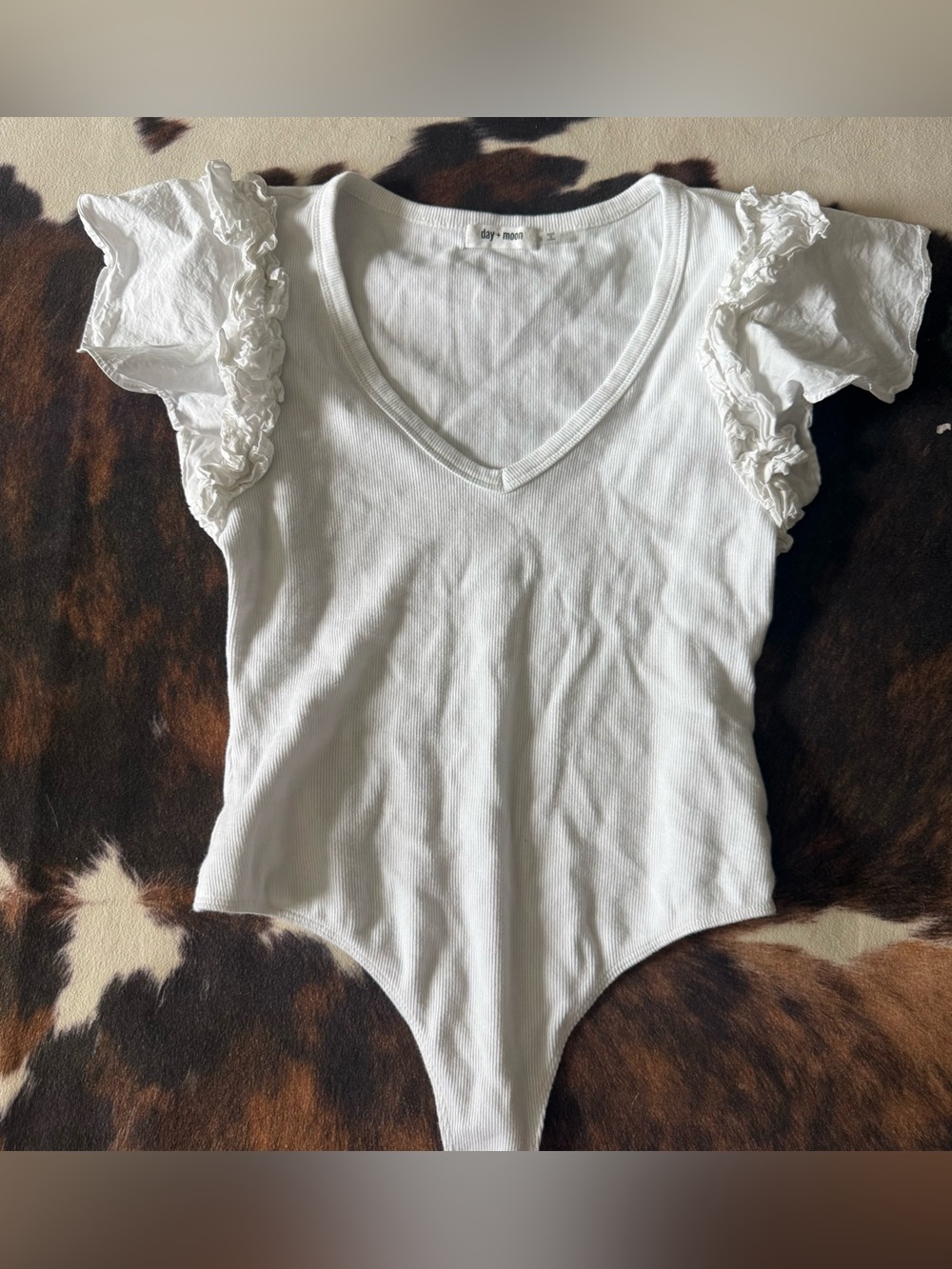 Ruffled Sleeve V-Neck White Bodysuit